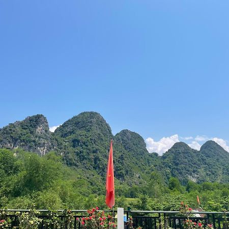 Trung Duc Hotel Фонгня Экстерьер фото