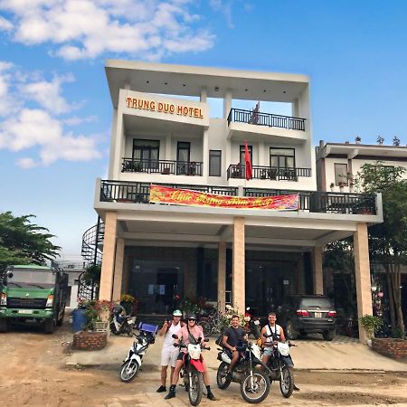 Trung Duc Hotel Фонгня Экстерьер фото