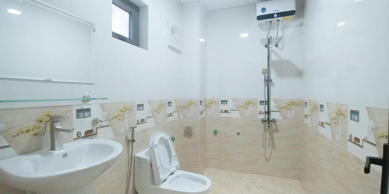 Trung Duc Hotel Фонгня Экстерьер фото